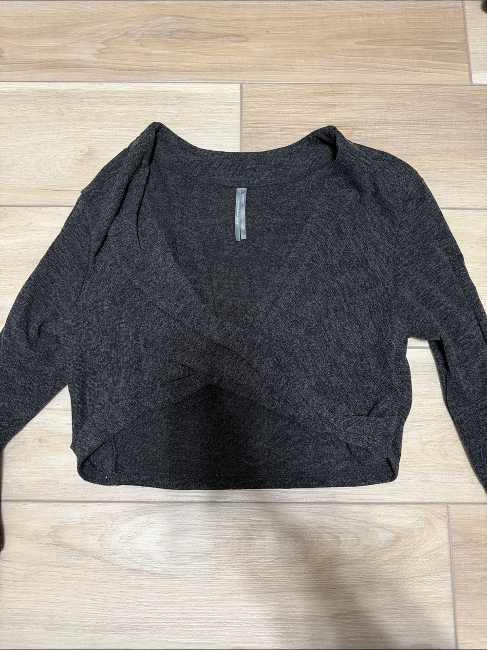 Anthropologie twist front sweater top